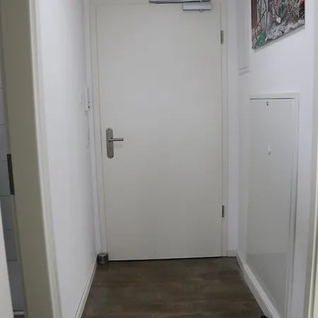 Apartman & Burglesum *